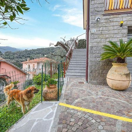 Beautiful Apartment In Moneglia With Kitchen Екстер'єр фото