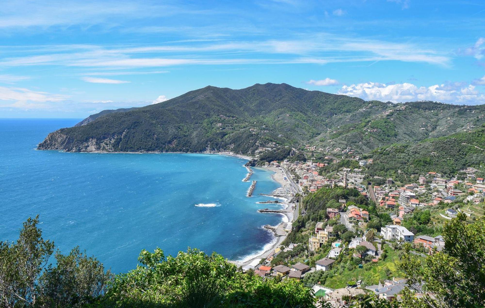 Beautiful Apartment In Moneglia With Kitchen Екстер'єр фото