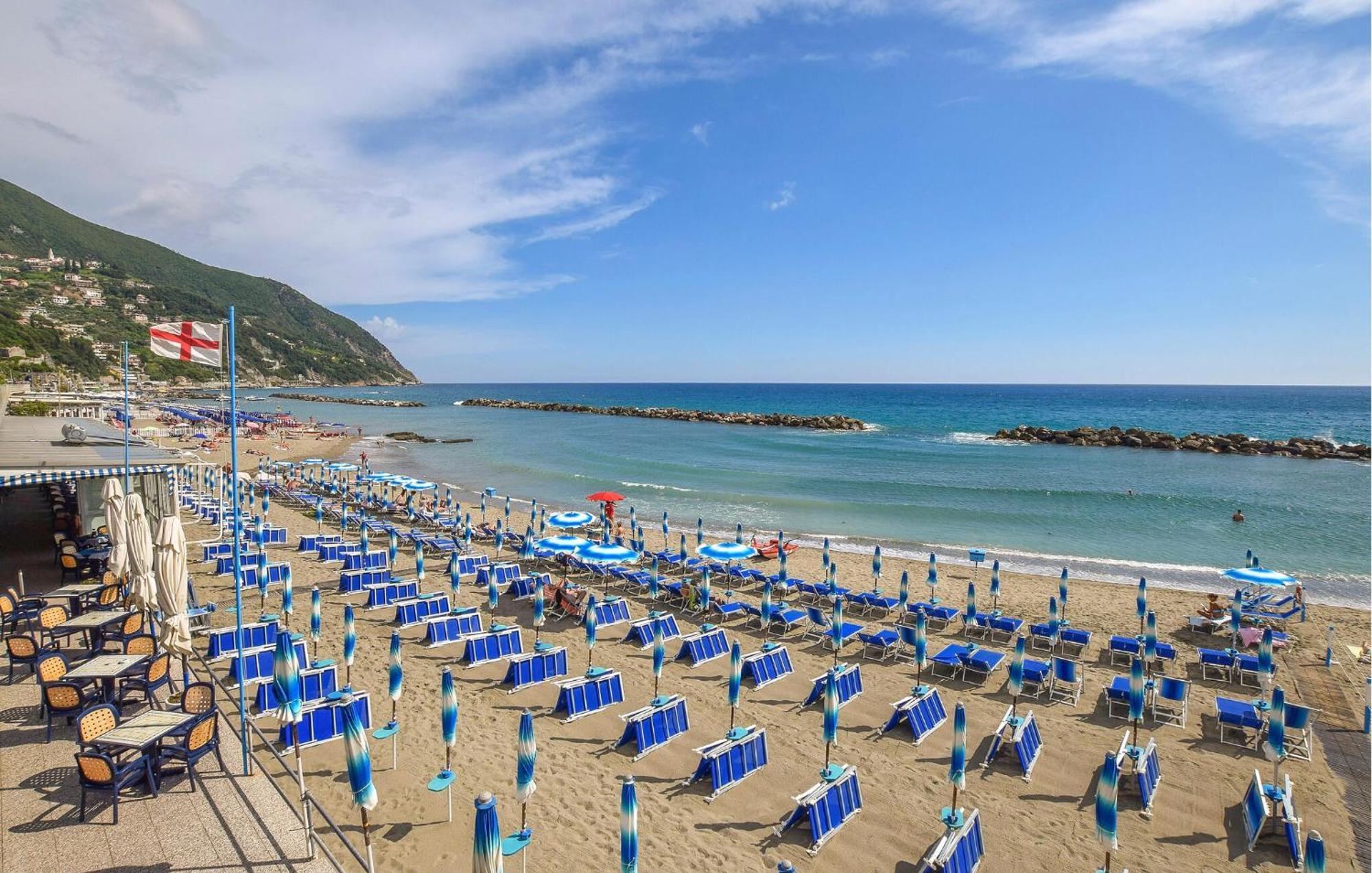 Beautiful Apartment In Moneglia With Kitchen Екстер'єр фото